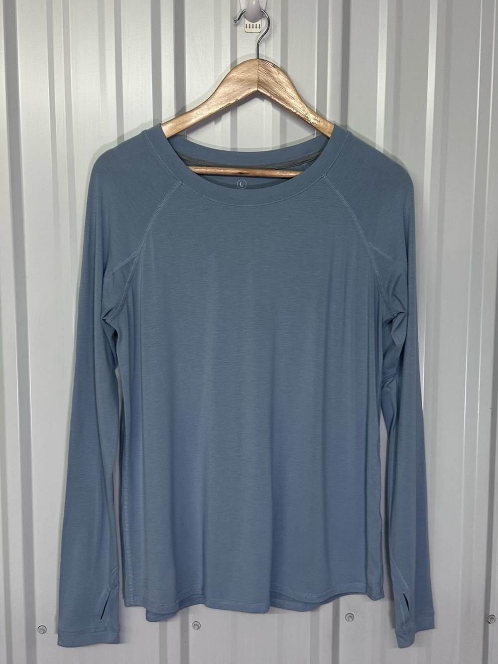 Women’s Free Fly Bamboo Pullover Crewneck Long Sleeve Soft Coastal Athleisure